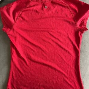 lululemon athletica Short Sleeve Tech Tee in Bright Red